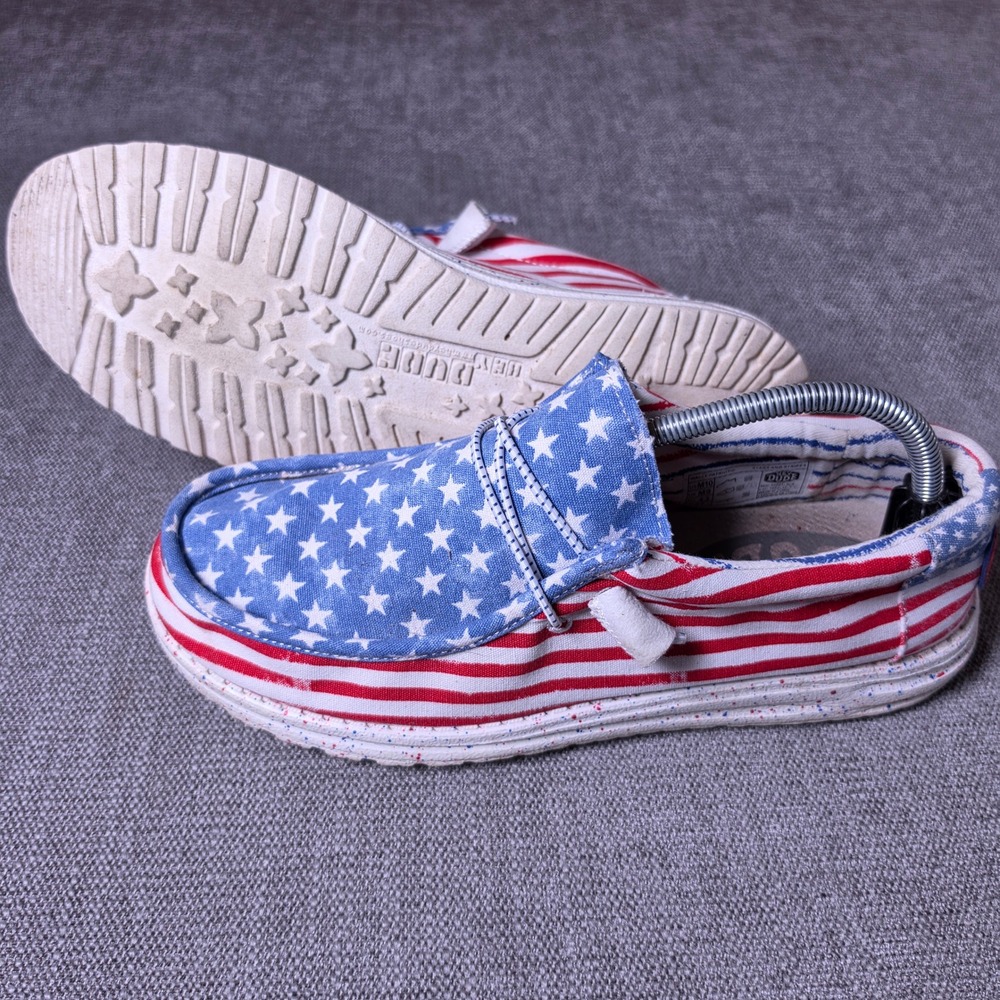 Hey Dude Wally Patriotic Mens 10 Red White Blue Stars and Stripes 40001-9C8